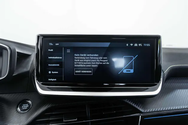 PEUGEOT 2008 1.2 145 MHEV GT Automat