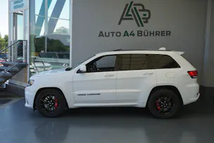 JEEP GrandCherokee 6.4 SRT8 392er 468PS CH-Auto mit Gratisservice !!
