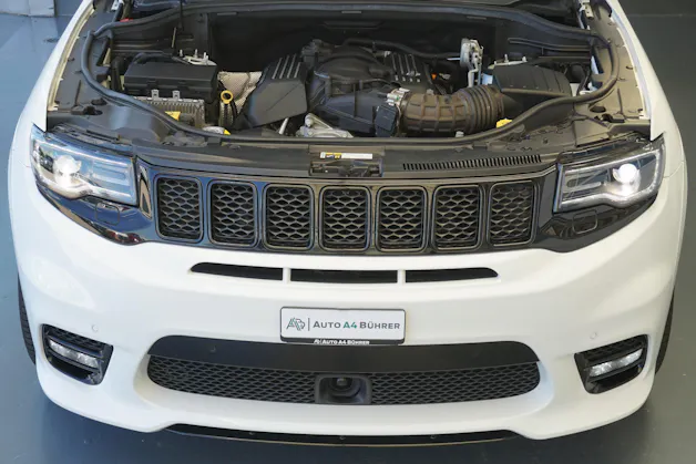 JEEP GrandCherokee 6.4 SRT8 392er 468PS CH-Auto mit Gratisservice !!