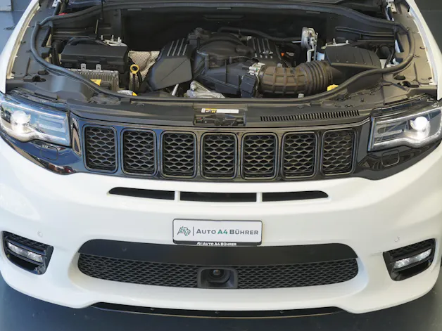 JEEP GrandCherokee 6.4 SRT8 392er 468PS CH-Auto mit Gratisservice !!