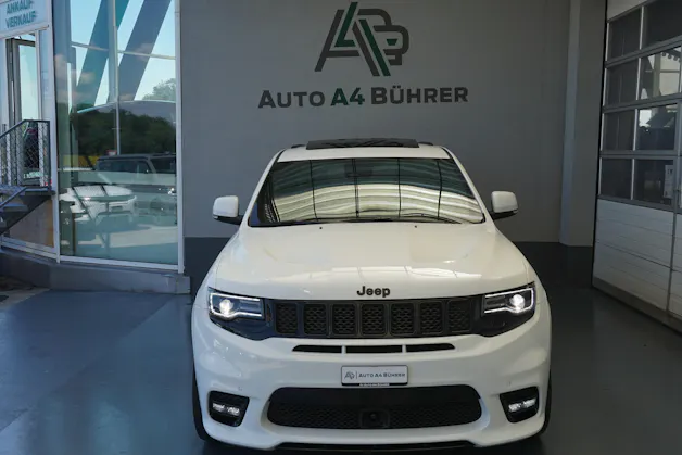 JEEP GrandCherokee 6.4 SRT8 392er 468PS CH-Auto mit Gratisservice !!