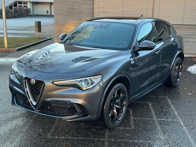 ALFA ROMEO Stelvio 2.9 V6 Quadrifoglio Q4 Automatic GREY 399.-- pro Monat