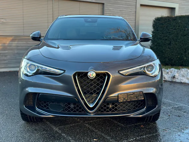 ALFA ROMEO Stelvio 2.9 V6 Quadrifoglio Q4 Automatic GREY 399.-- pro Monat