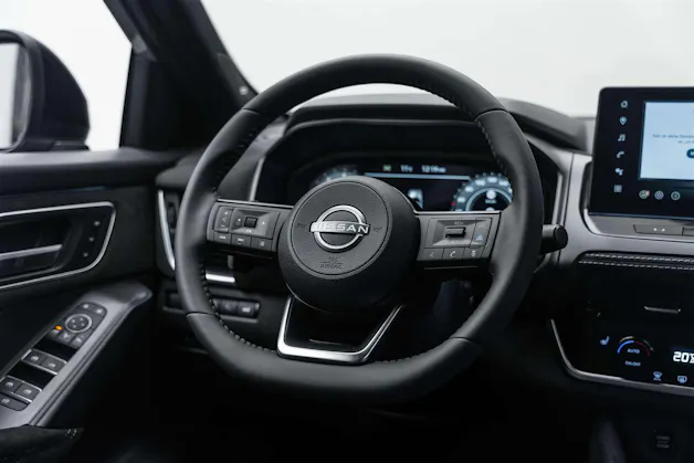 NISSAN NISSAN Qashqai 1.3 DIG-T MHEV Tekna+ Xtronic-Automat