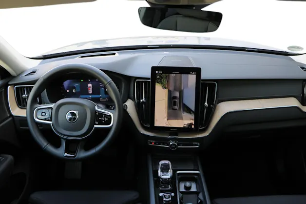 VOLVO XC60 T8 eAWD PluginHybrid Ultra Bright Geartronic