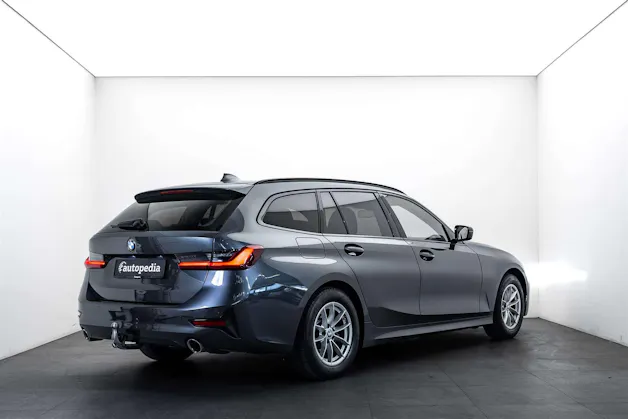 BMW 320d 48V Touring Sport Line Steptronic