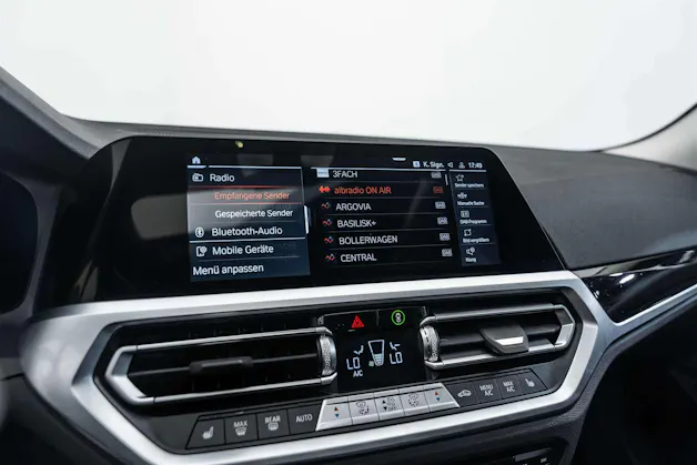 BMW 320d 48V Touring Sport Line Steptronic