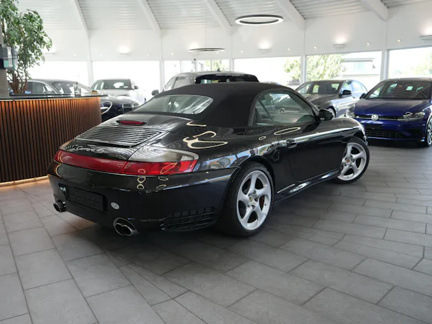 PORSCHE 911 Carrera 4 S Cabrio