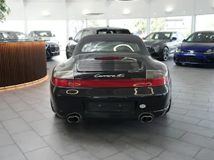 PORSCHE 911 Carrera 4 S Cabrio