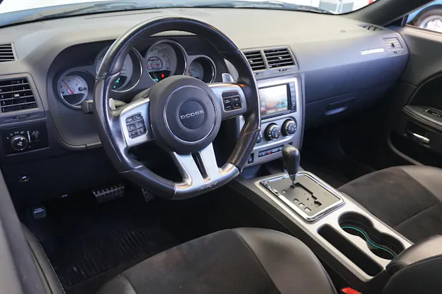 DODGE Challenger SRT 392 6,4i V8 478PS