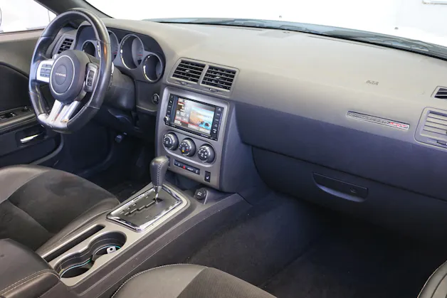 DODGE Challenger SRT 392 6,4i V8 478PS