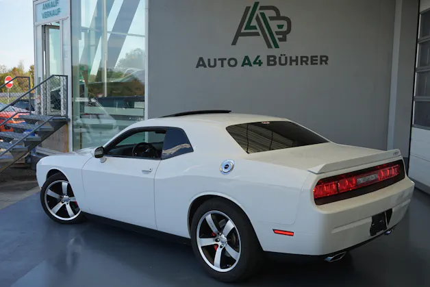 DODGE Challenger SRT 392 6,4i V8 478PS