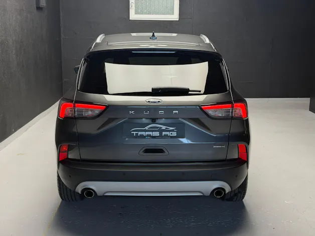 FORD Kuga 2.5 FHEV Titanium X 4WD • B&O, ACC, KAMERA