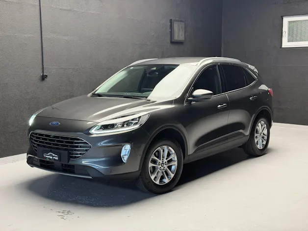 FORD Kuga 2.5 FHEV Titanium X 4WD • B&O, ACC, KAMERA