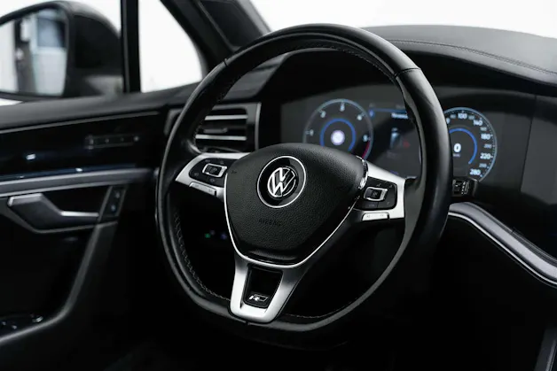 VW Touareg 3.0 TDI R Line Tiptronic