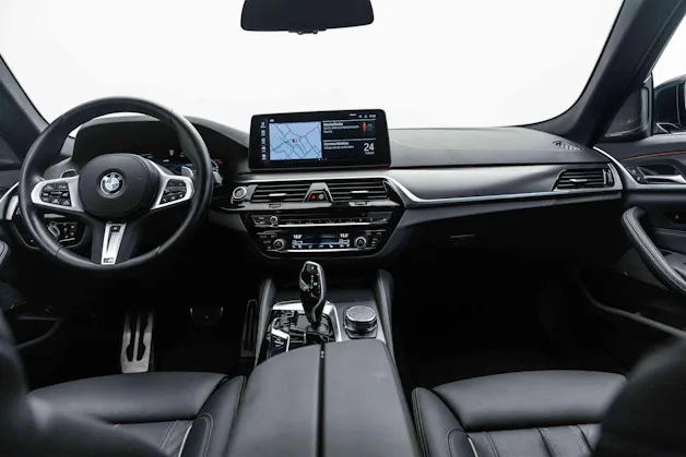 BMW BMW 540d xDrive 48V Touring M Sport Steptronic