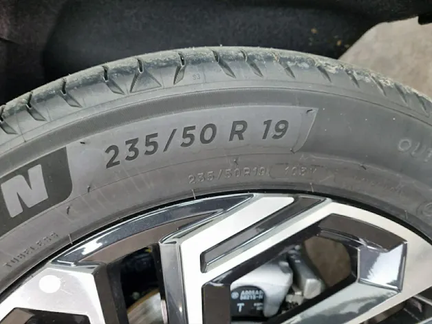 HYUNDAI Tucson 1.6 HEV 4WD EXELLENCE