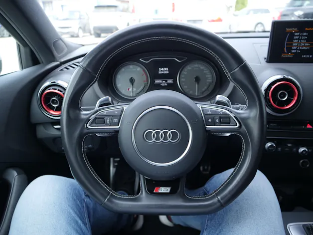 AUDI S3 Sportback 2.0 TFSI quattro S-tronic
