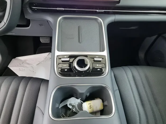 Geely STARRAY EM-i LAUNCH EDITION