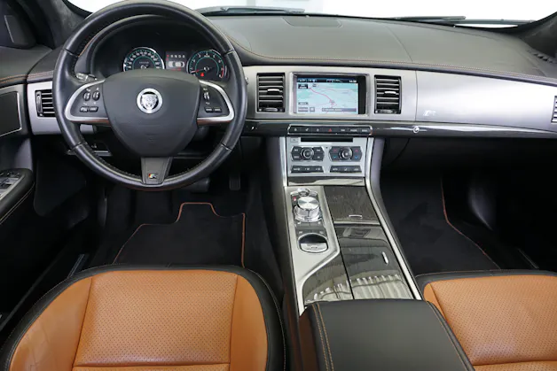 Jaguar XF 5.0 V8 S/C XFR 510PS sehr gepflegte Sportlimousine!!