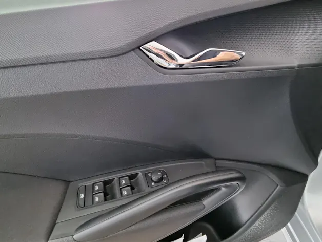 SKODA Fabia 1.0 TSI Selection *5Jahre Garantie*