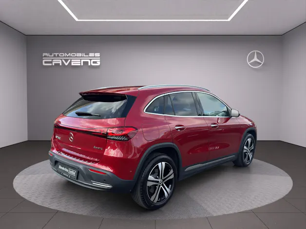 MERCEDES-BENZ EQA 350 4Matic Swiss Star
