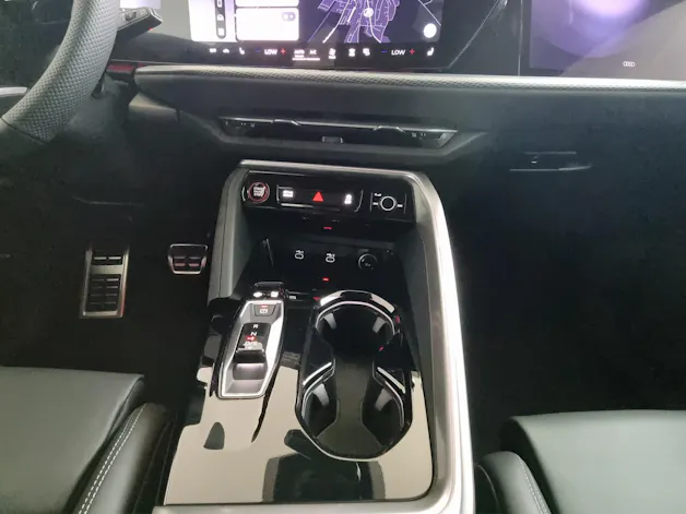 AUDI SQ5 TFSI quattro S-tronic