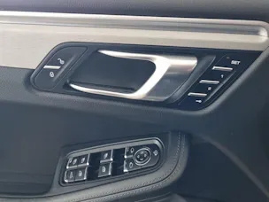 PORSCHE Macan 3.0 V6 GTS
