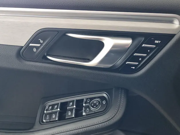 PORSCHE Macan 3.0 V6 GTS