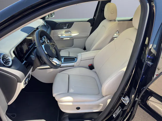 MERCEDES-BENZ GLA 250 4Matic 8G-DCT Swiss Star