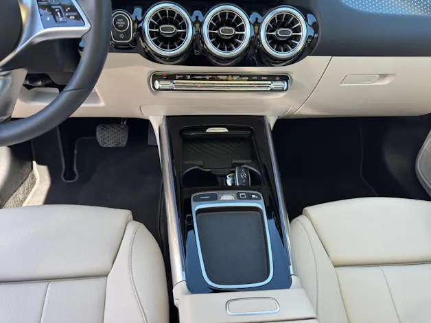 MERCEDES-BENZ GLA 250 4Matic 8G-DCT Swiss Star