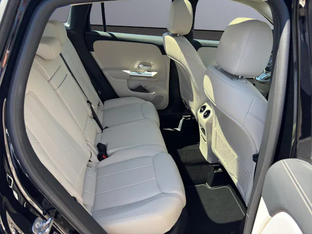 MERCEDES-BENZ GLA 250 4Matic 8G-DCT Swiss Star