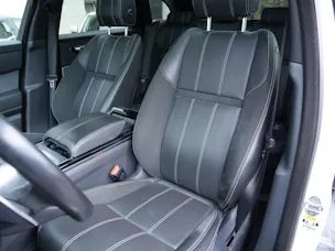 Land Rover Range Rover Velar R-Dynamic D 180 SE Automatic