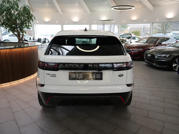 Land Rover Range Rover Velar R-Dynamic D 180 SE Automatic