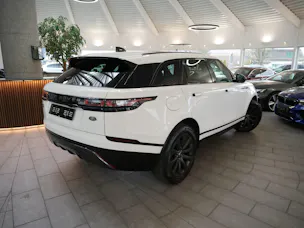 Land Rover Range Rover Velar R-Dynamic D 180 SE Automatic