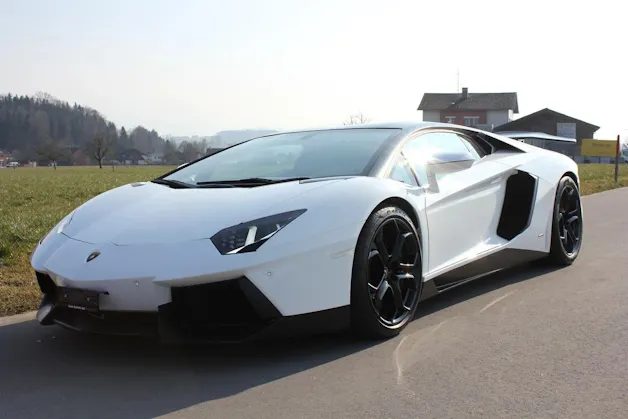 Lamborghini Aventador LP700-4 Coupé E-Gear