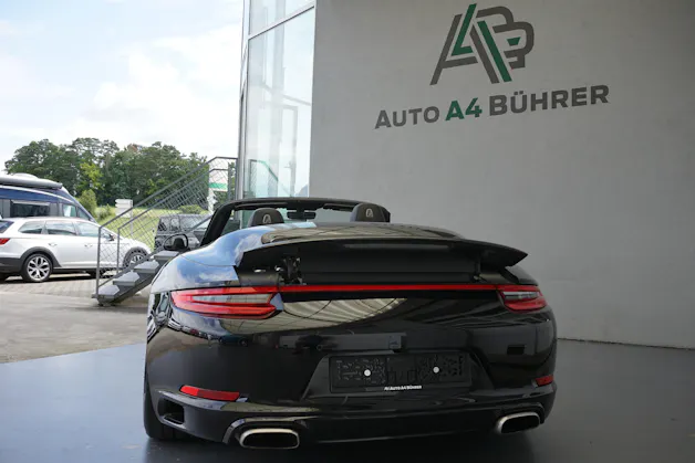 PORSCHE 911 Carrera 4 Cabrio