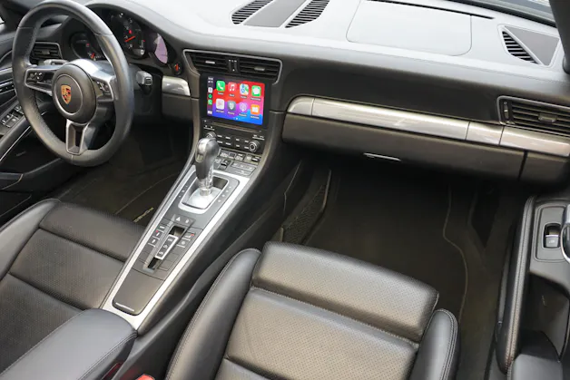 PORSCHE 911 Carrera 4 Cabrio