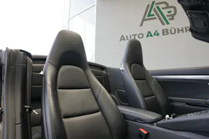 PORSCHE 911 Carrera 4 Cabrio