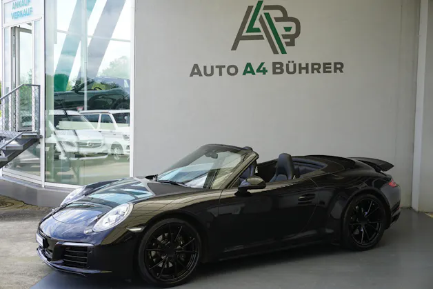 PORSCHE 911 Carrera 4 Cabrio