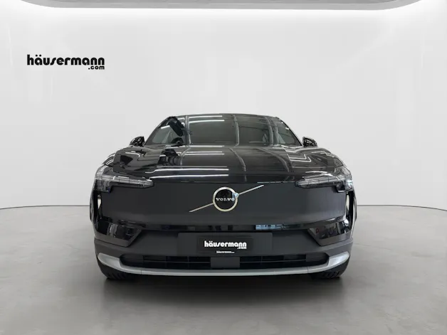 VOLVO EX30 CC P8 Plus AWD