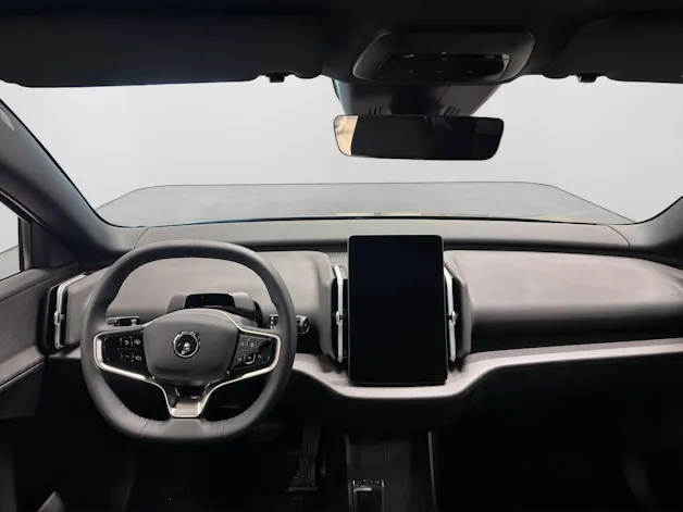 VOLVO EX30 CC P8 Plus AWD