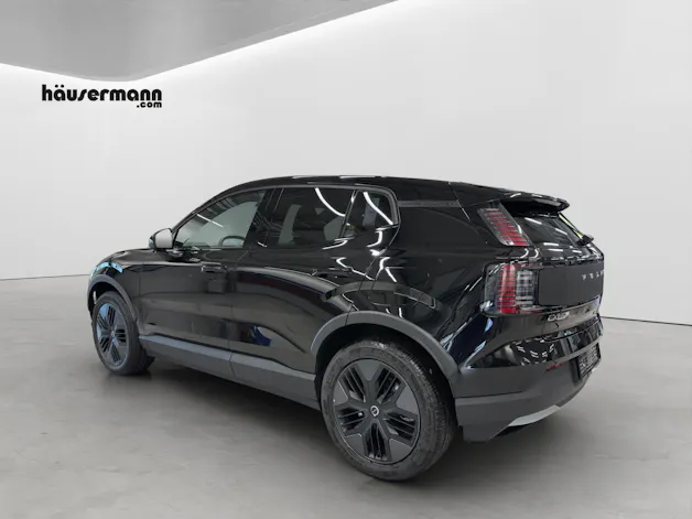 VOLVO EX30 CC P8 Plus AWD