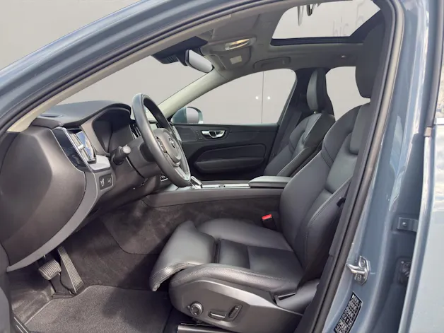 VOLVO XC60 2.0 B6 MH Inscription AWD