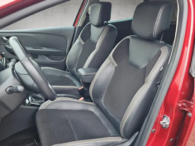 RENAULT Clio 1.2 TCe 120 Swiss Edition S/S