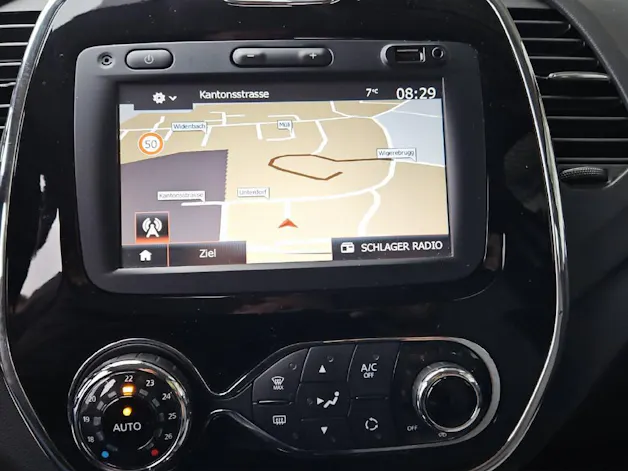 RENAULT Captur 1.2 TCe Intens EDC S/S