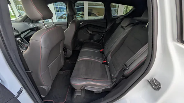 FORD Kuga 2.0 TDCi 150 ST-Line 4x4