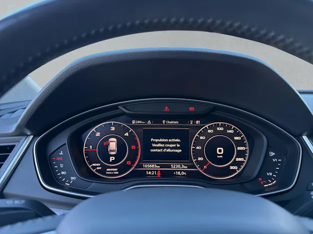 AUDI Q5 2.0 35 TDI Sport quattro S-Tr. (CH)