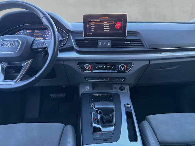 AUDI Q5 2.0 35 TDI Sport quattro S-Tr. (CH)