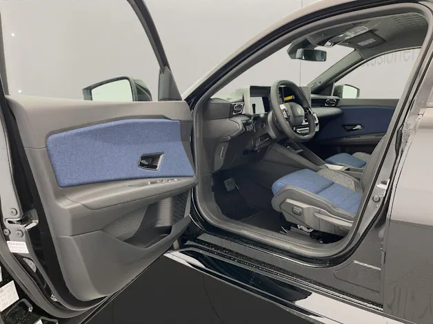 RENAULT R5 E-Tech Comfort Range iconic five